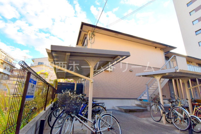 カーサ栄町Ｂの外観