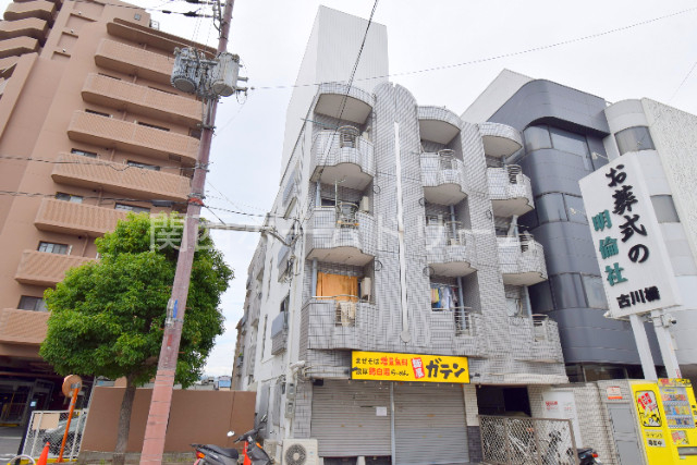 ロータリーマンション門真一番の外観