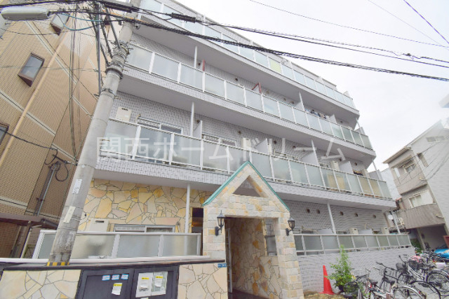 大宝門真ＣＴスクエアⅡの外観