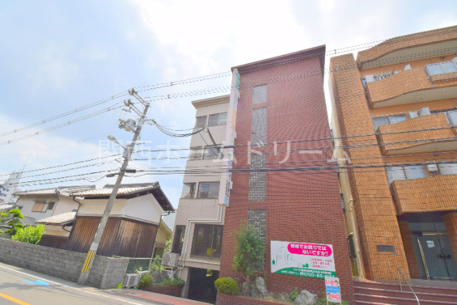 コーポタカハシＡ棟の外観