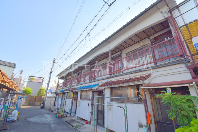 辻本文化の外観