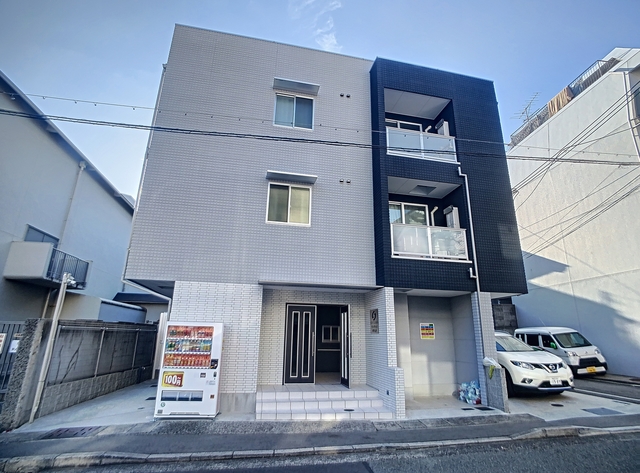 サンクラッソ神戸山手の外観