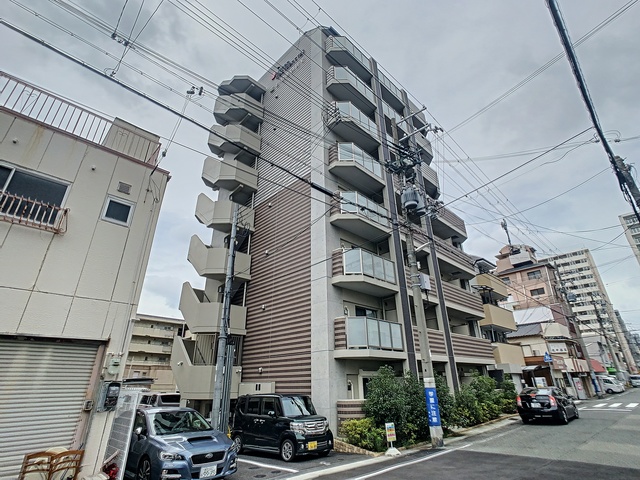 レジデンス三宮東グルーブの外観
