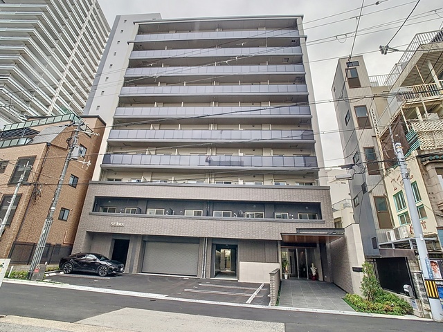 リベルタ元町通の外観