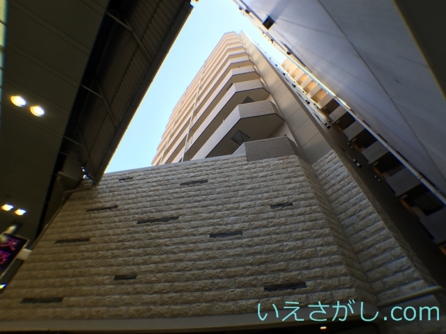 アシストみなと元町の外観