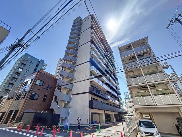 プレサンス神戸水木通ルミエスの外観