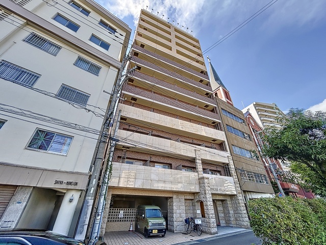 エスライズ新神戸の外観