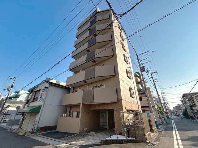 マンション八雲の外観