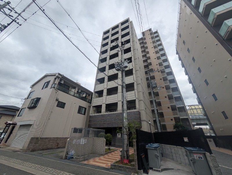 ライジングコート深江本町フラワーパークの外観