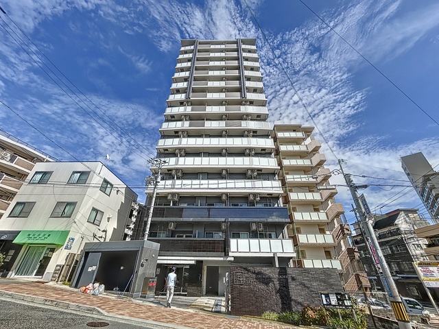 エステムコート神戸元町Ⅱブリーズの外観