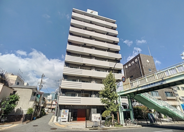 アドバンス三宮ウィングロードの外観