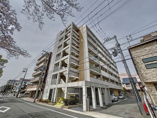 フレアコート甲南の外観