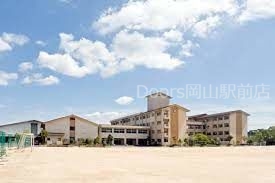岡山市立富山中学校 岡山市立富山中学校