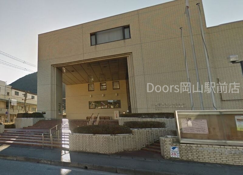 備前市立図書館