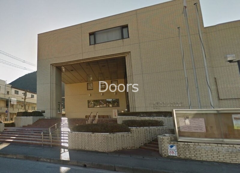 備前市立図書館