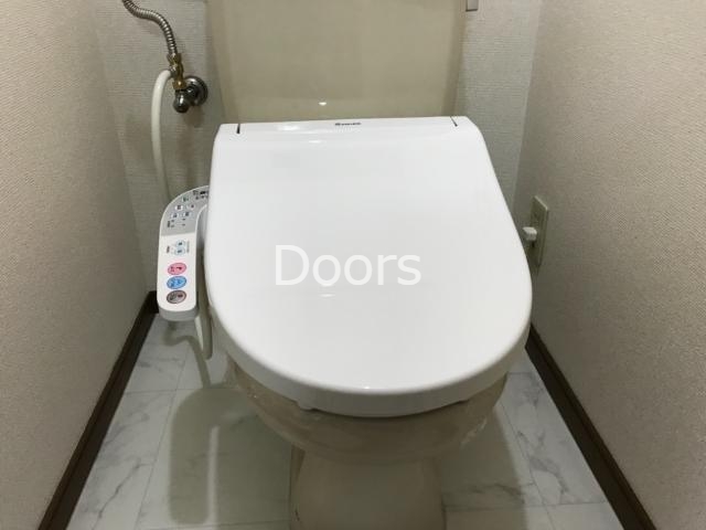 シャワー付トイレ