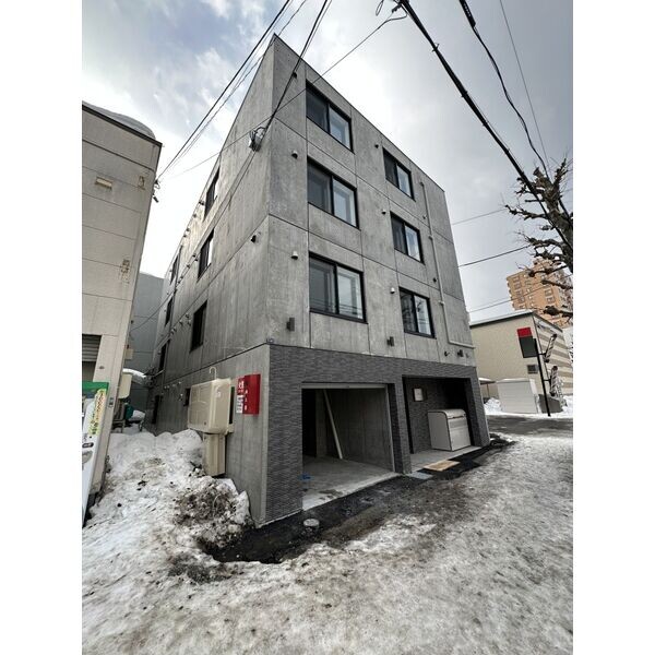 美園八条１丁目マンション