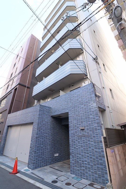 プランドール梅田の外観