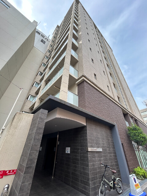 Ｙ’ｓ　Ｃｏｕｒｔ　東梅田の外観