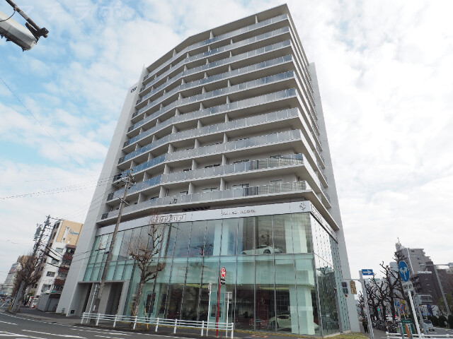 ＣＯＲＮＥＳ　ＨＯＵＳＥ　ＮＡＧＯＹＡの外観
