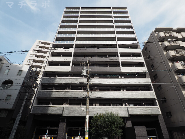 プレサンスジェネ鶴舞の外観