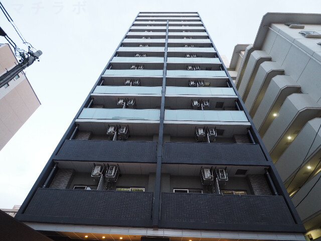 エスリード上前津テルツェの外観