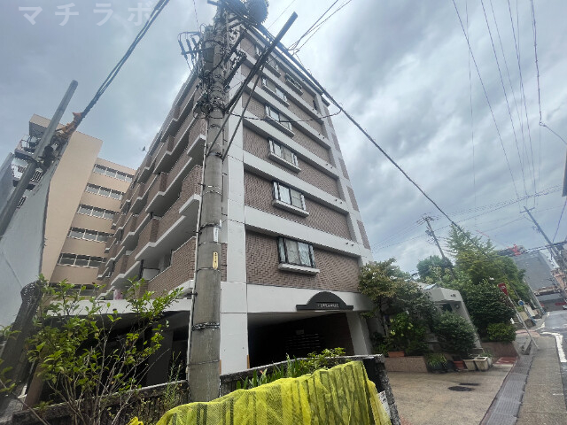 モナティス那古野の外観