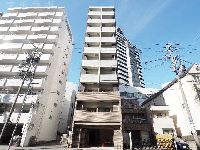 ヒルズ新栄２号館の外観