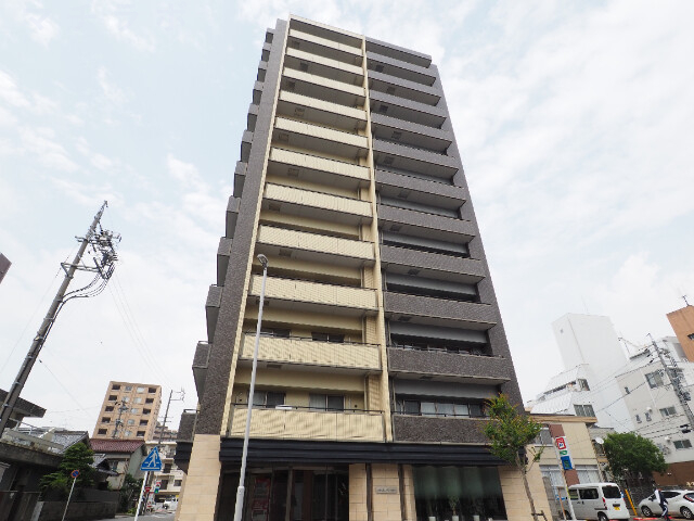 アーデン泉プレミア