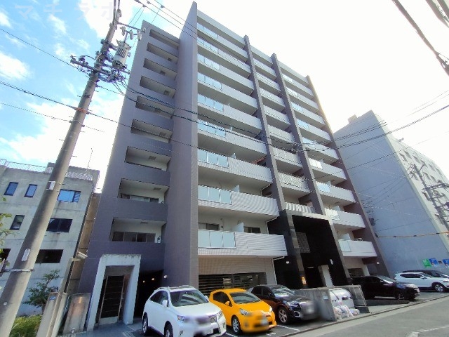 エルミタージュ新栄の外観