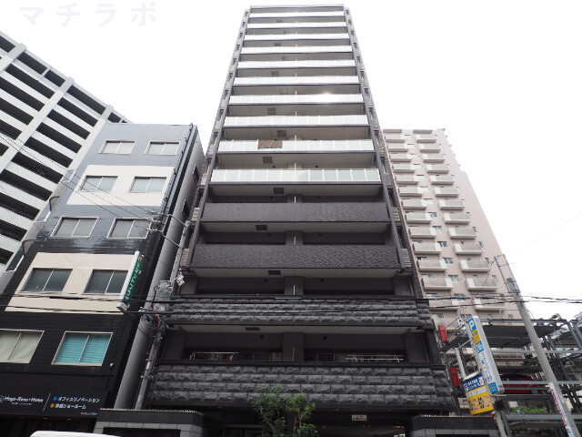 プレサンスロジェ泉