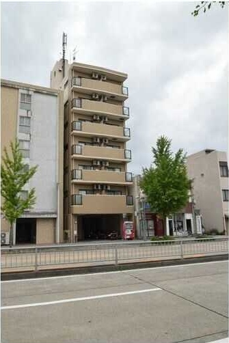 サンセイハイツ桜山