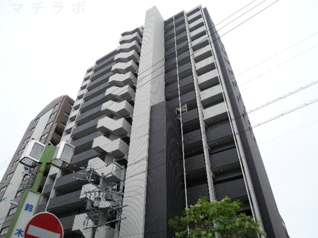 プレサンスジェネ栄