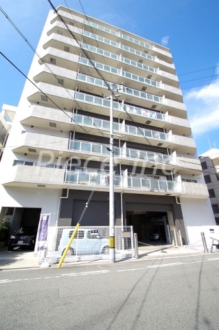 クレグラン北梅田の外観