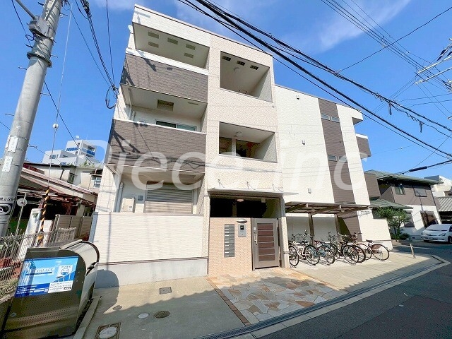 ＭＡＩＳＯＮ　ＤＥ　ＭＵＧＥＴ　ＷＥＳＴの外観