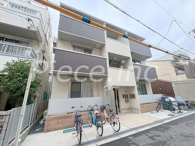 Ｄ－ｒｏｏｍ司の外観