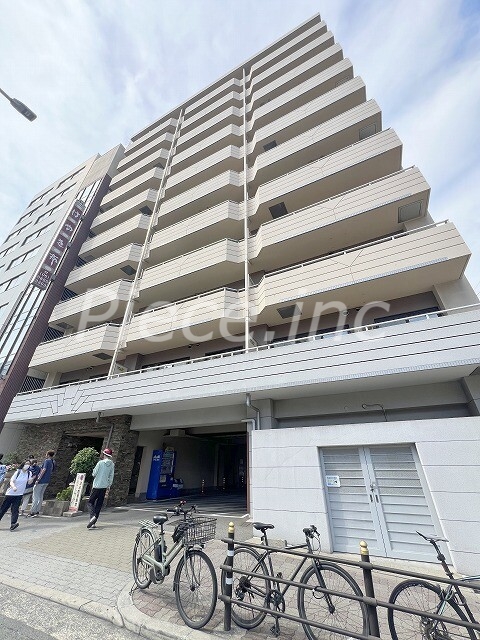 新大阪パークハイツの外観