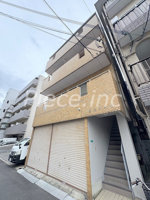 日大ハイツの外観