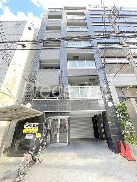 レクシア西中島１の外観