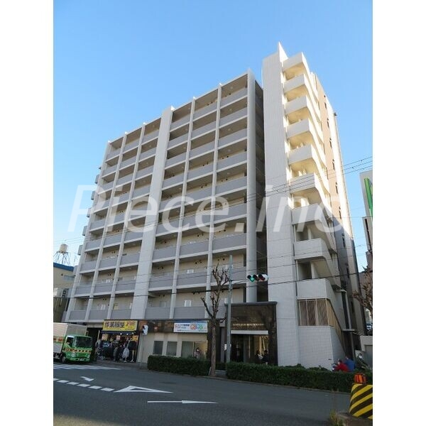 レジディア城北公園通の外観