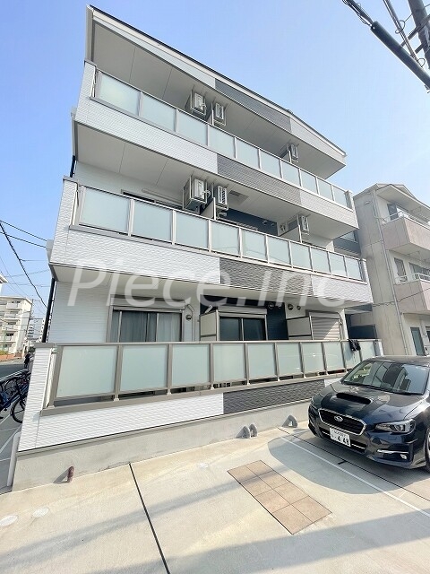 Ｆ　ａｓｅｃｉａ　Ｌｉｃｈｔの外観