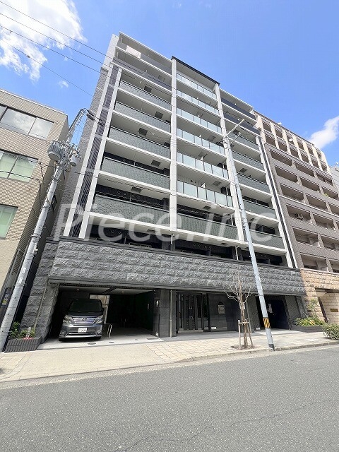 プレサンス新大阪クロステージの外観