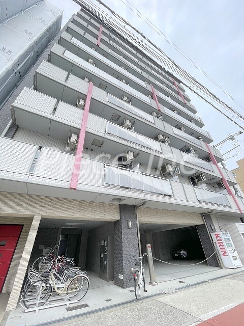 ラクラス高殿の外観