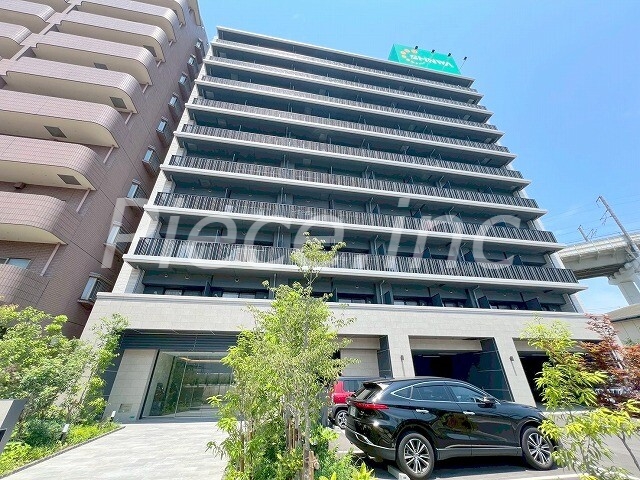 スプランディッド８の外観