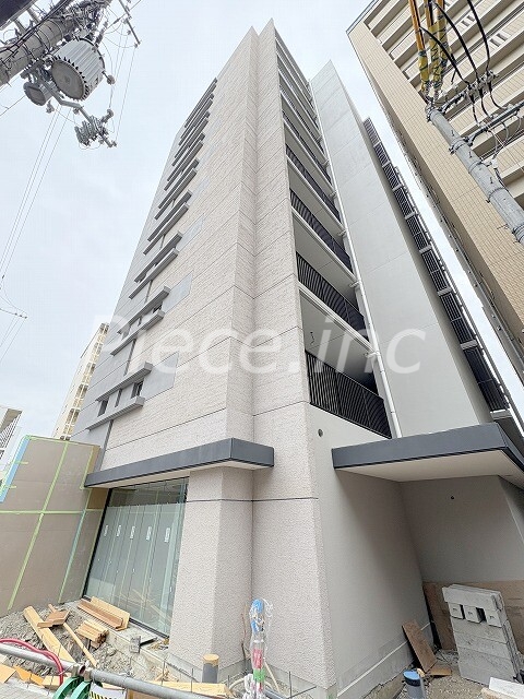 ＳＴＡＮＤＺ新大阪の外観