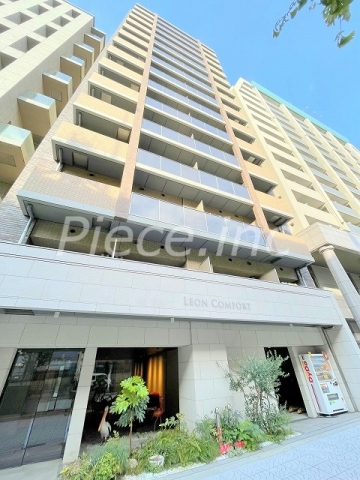 レオンコンフォート本町東３の外観