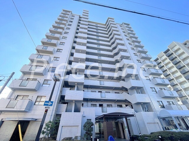 パードレ関目の外観