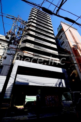 ファーストフィオーレ東梅田の外観