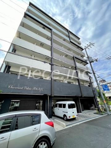 シャルマンパレ淡路の外観