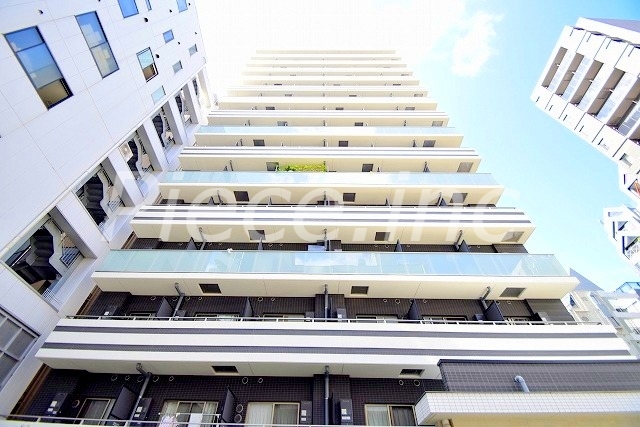 エスリード大手前の外観